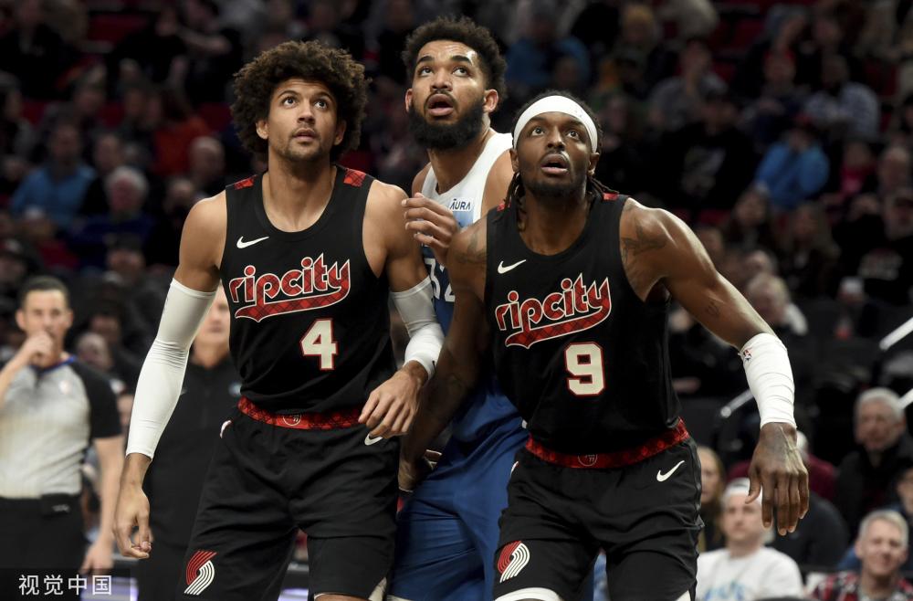 场比赛中展 场比赛中展