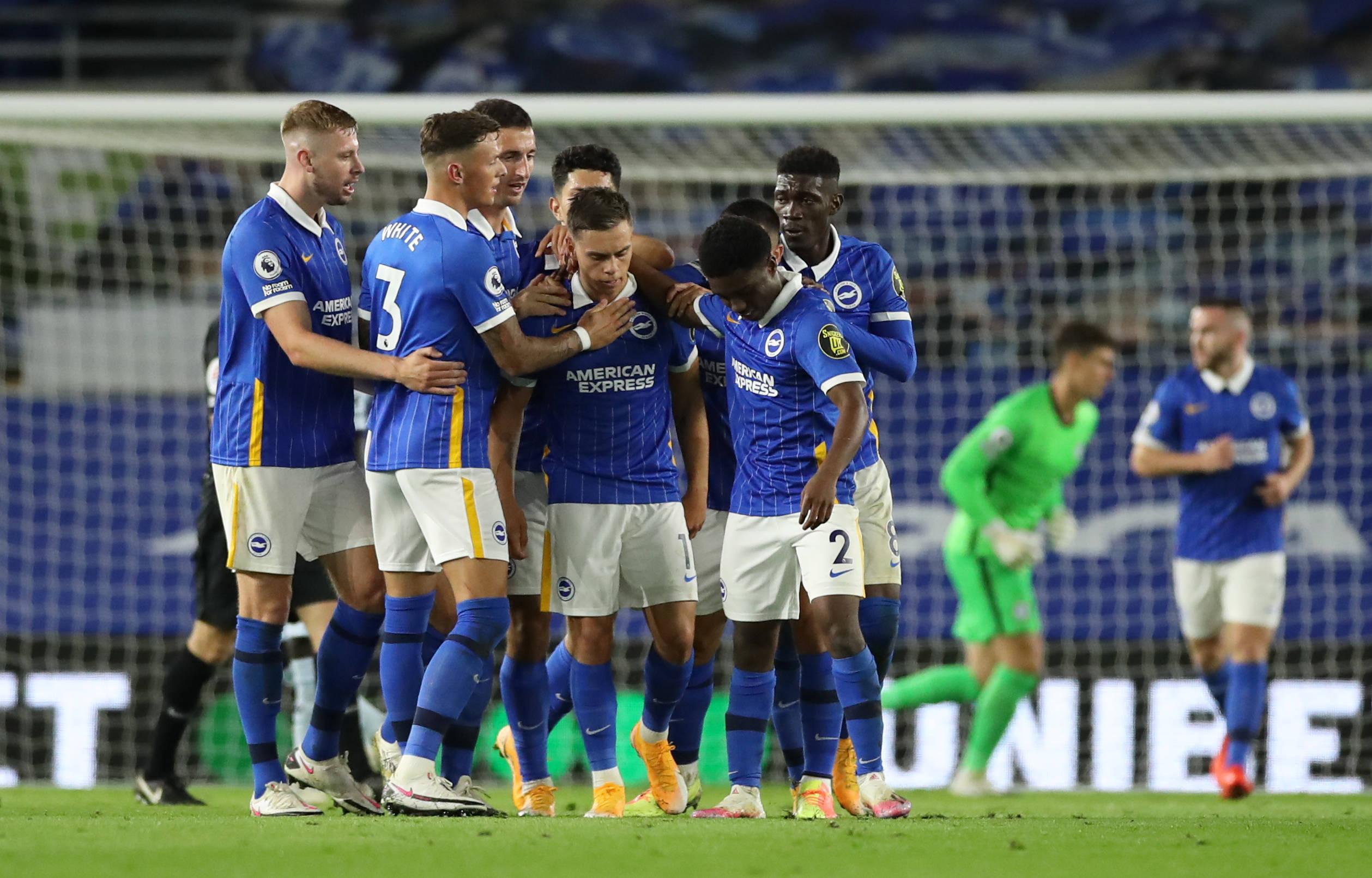 场就展现出 场就展现出