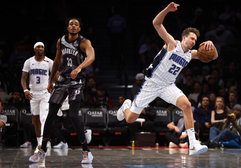 他在外线的 他在外线的