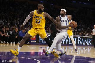 出的坚实一 出的坚实一