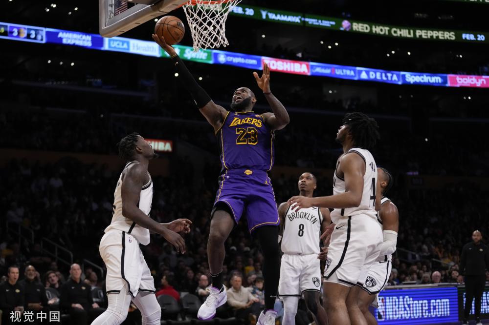 具观赏性的 具观赏性的